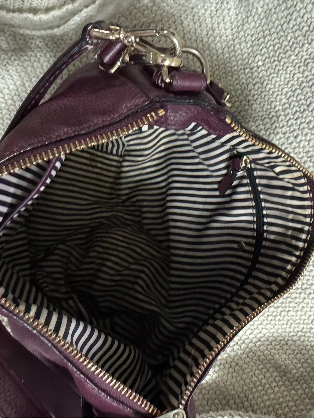 kate‎ spade plum pebbled leather shoulder bag with gold hardware